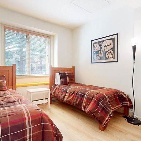 Mammoth Green 118 Located On Sierra Star Golf Course, Private Patio, Summer Pool Condo 맘모스 레이크스 외부 사진